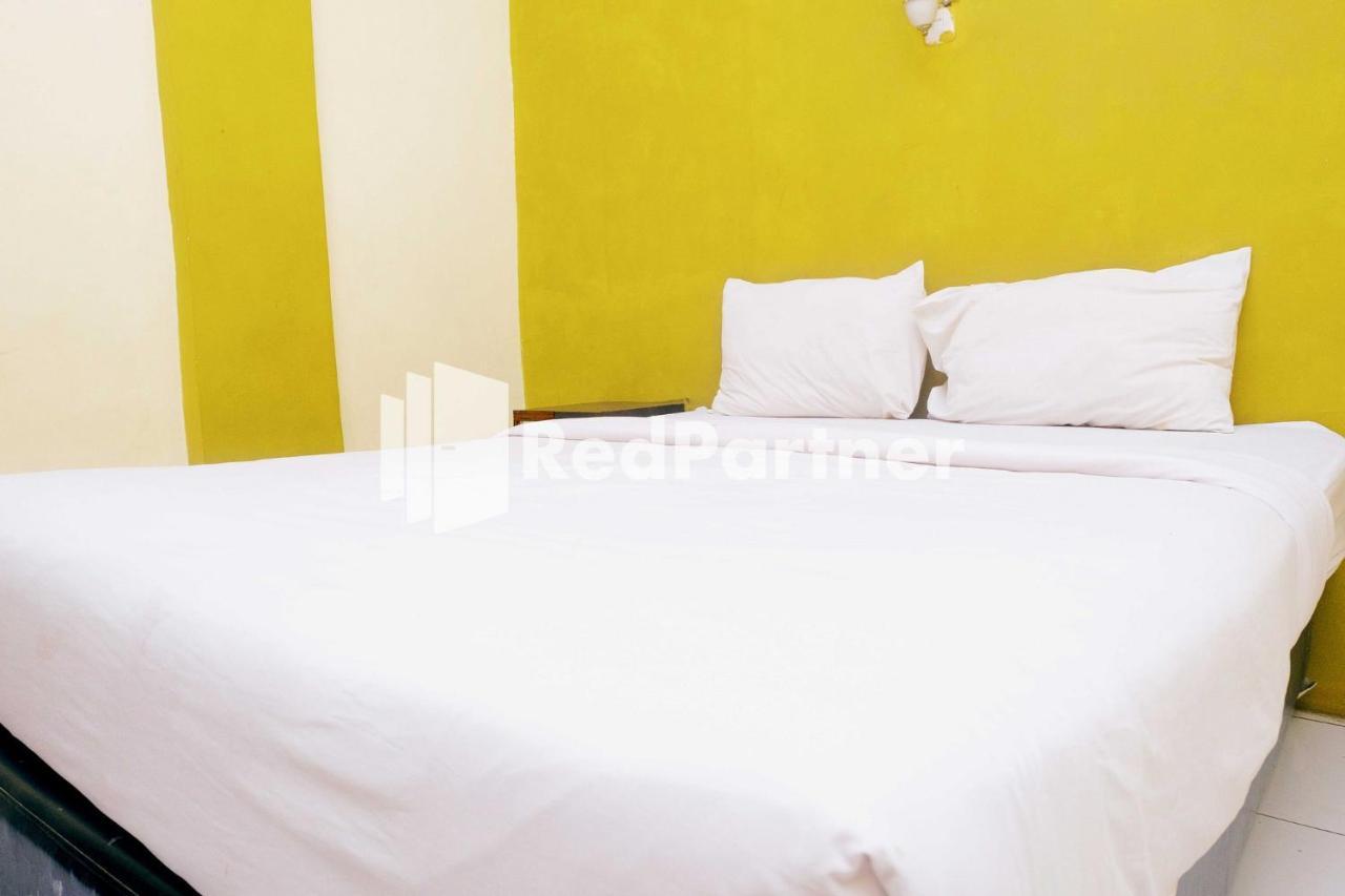 Hotel Permata Makassar Mitra Reddoorz Balangberu Екстериор снимка